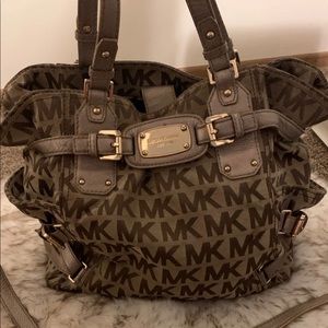 Michael Kors purse